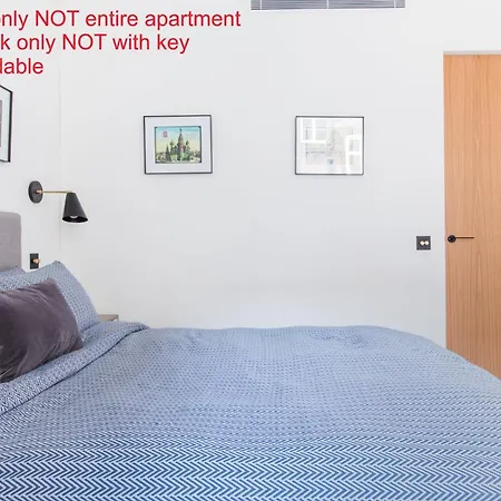 Modern Apartment & Rooms At Charing Cross London Exterior photo