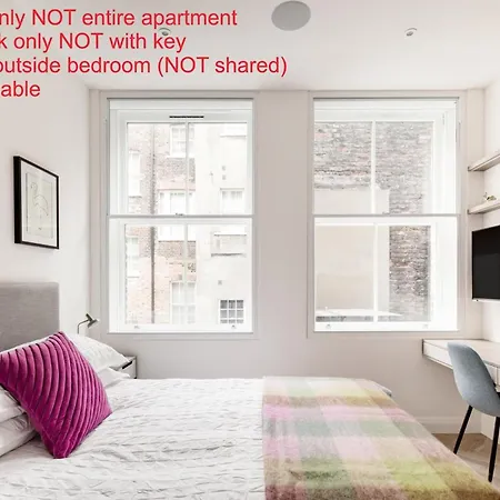 Modern Apartment & Rooms At Charing Cross London Exterior photo